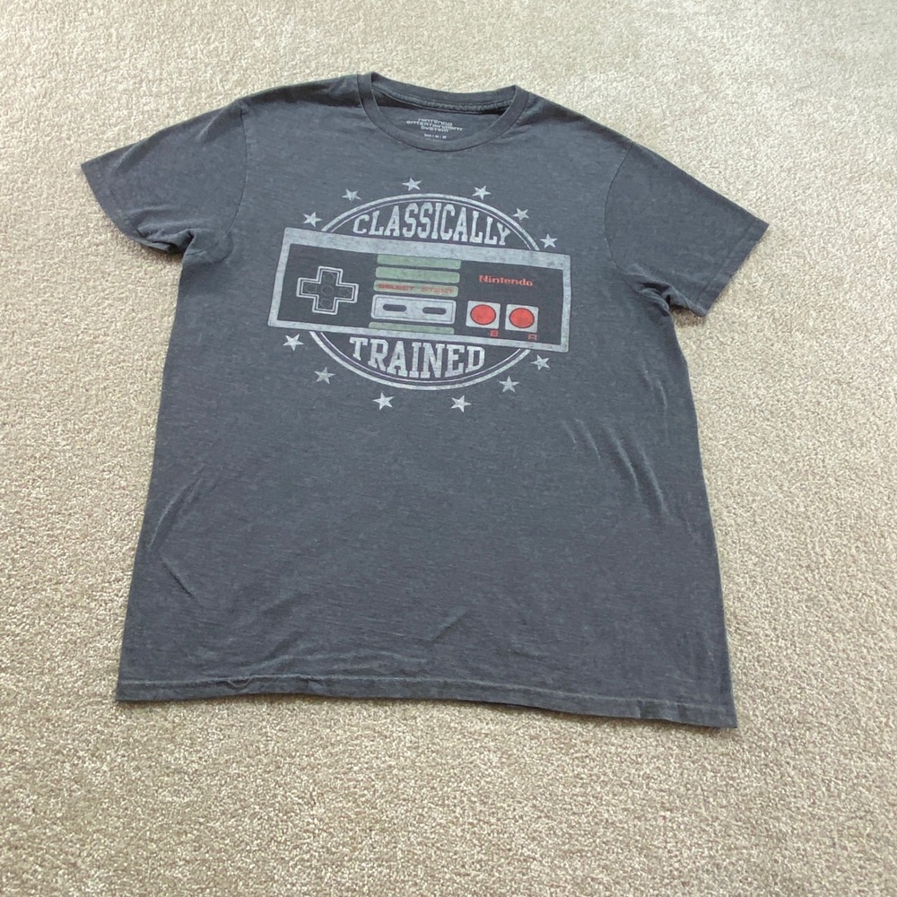 Nintendo Shirt Womens Medium Gray Classically Trained NES Controller Graphic Tee